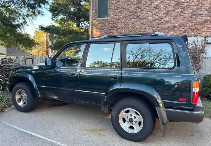 Toyota Land Cruiser 1993 photo 2