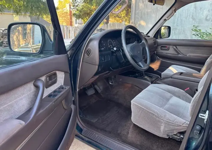 Toyota Land Cruiser 1993 photo 5