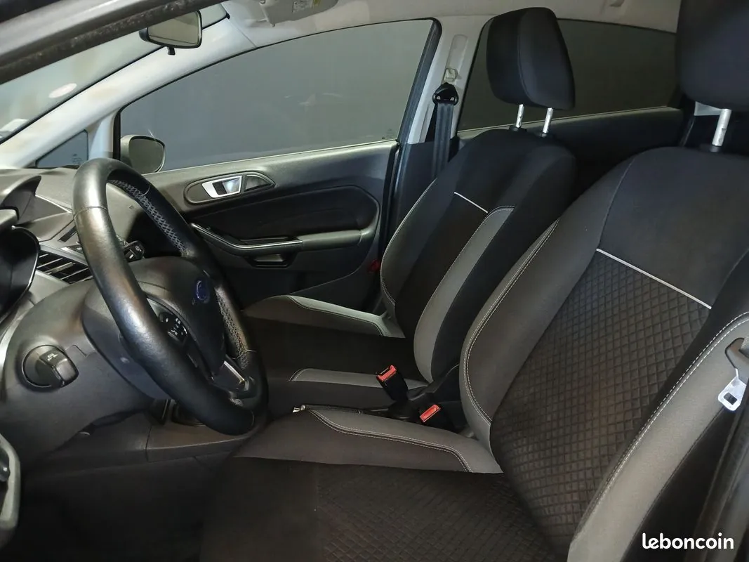 Ford Fiesta 2017 photo 3