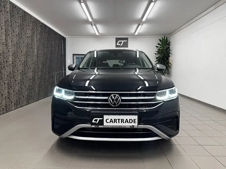 Volkswagen Tiguan Allspace 2023 photo 3