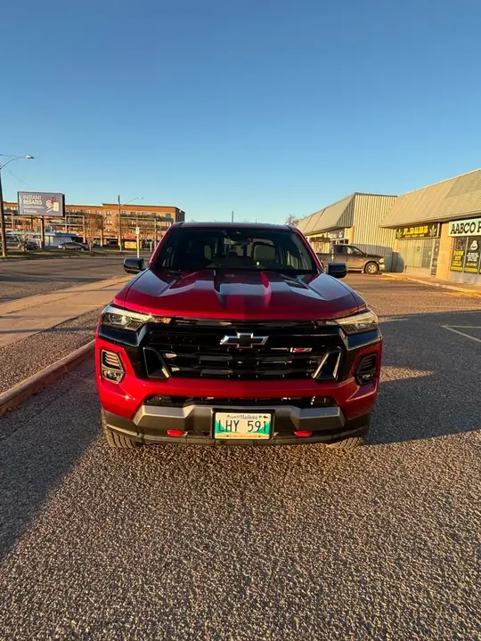 Chevrolet Colorado 2024 photo 2