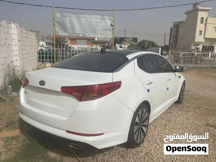 Kia K5 2012 photo 3