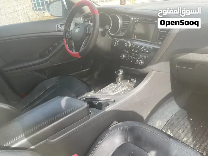 Kia K5 2012 photo 4