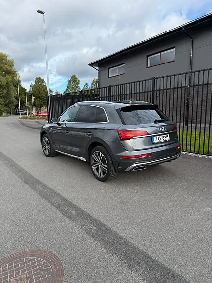 Audi Q5 2021 photo 2