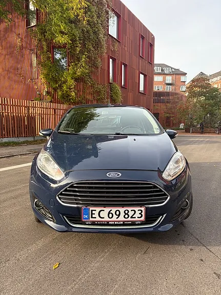 Ford Fiesta 2014 photo 2