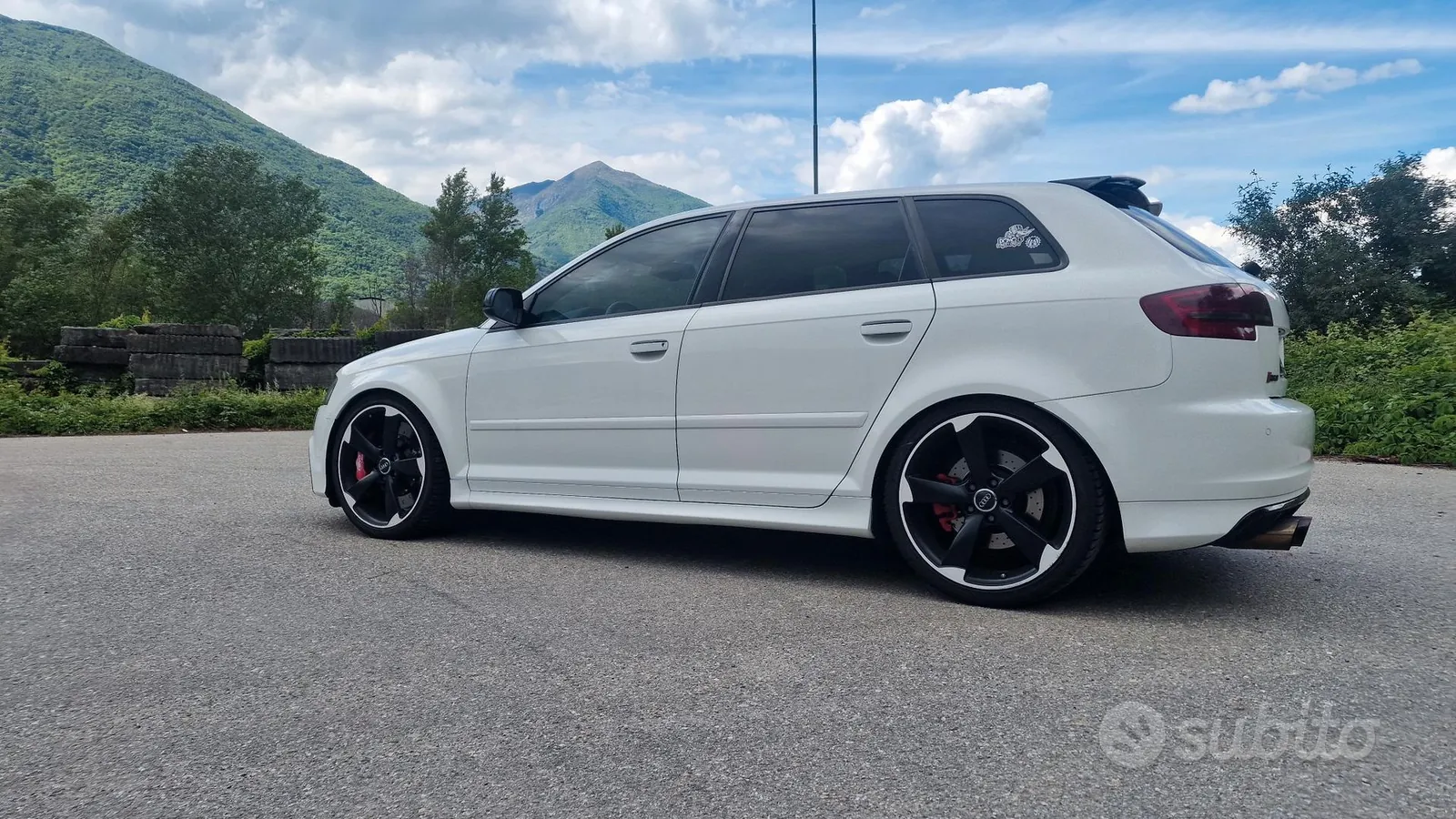 Audi Rs3 2012 photo 3
