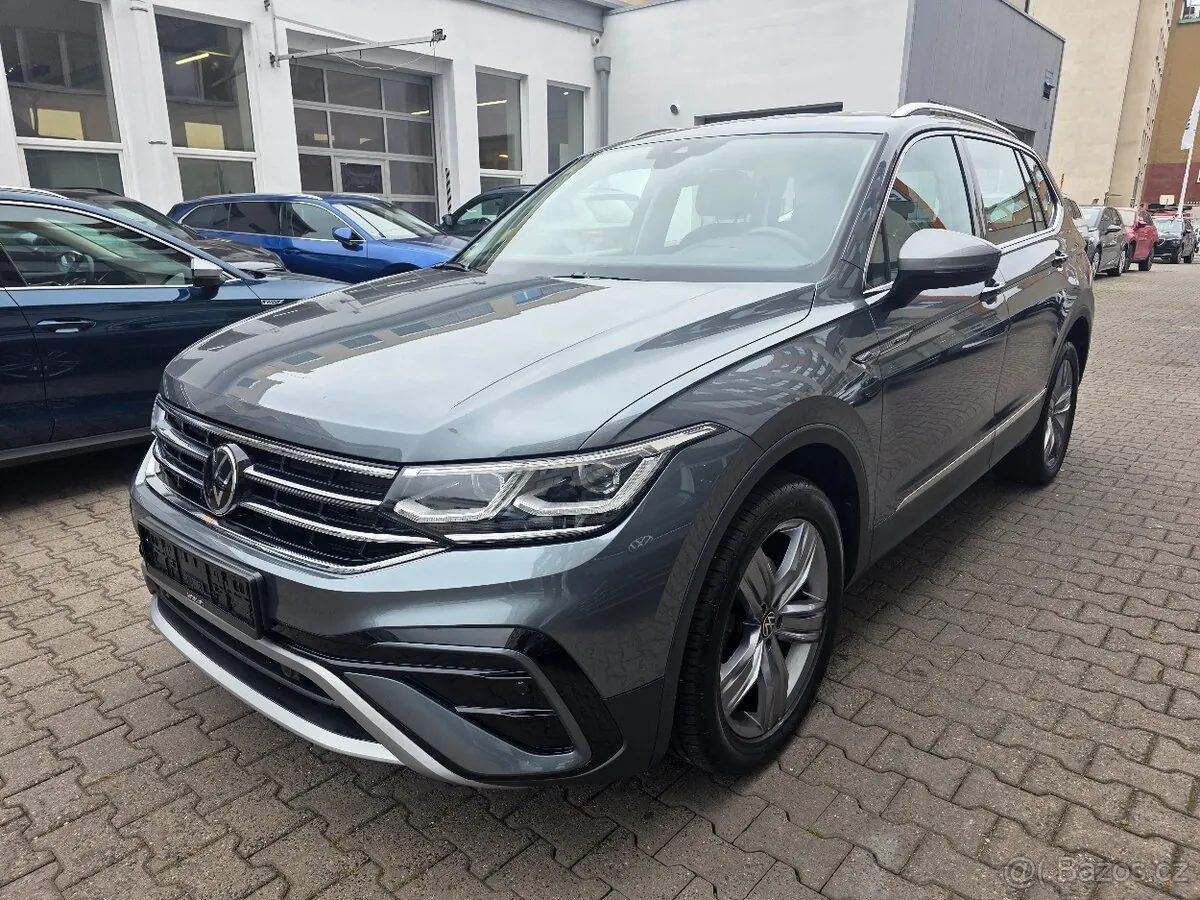 Volkswagen Tiguan Allspace 2022 photo 2