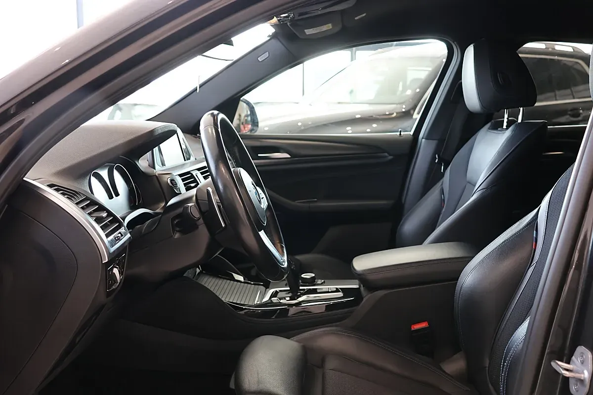 BMW X4 2018 photo 2