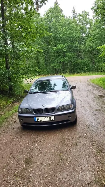BMW 318 2004 photo 3