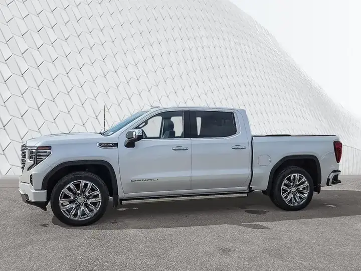 GMC Sierra 1500 2024 photo 3