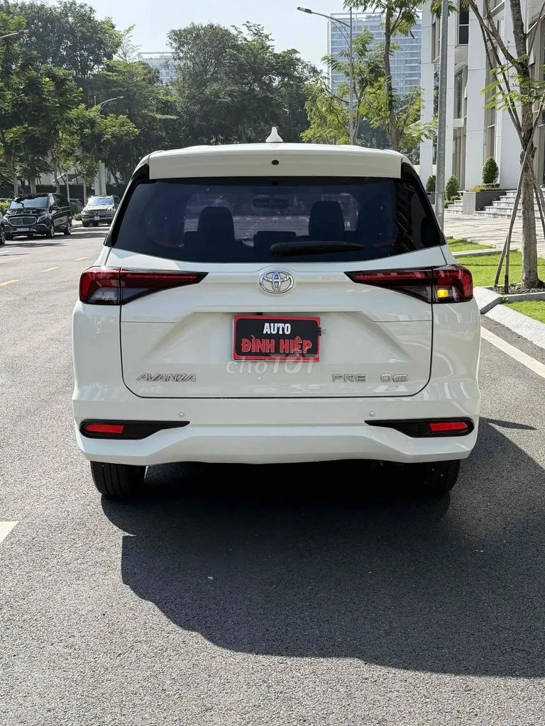 Toyota Avanza Premio 2022 photo 5