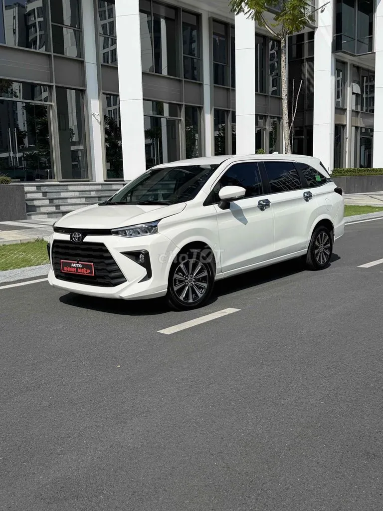 Toyota Avanza Premio 2022 photo 2