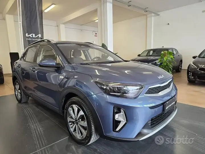 Kia Stonic 2024 photo 2
