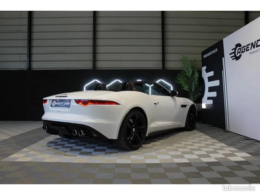 Jaguar F-Type 2014 photo 3