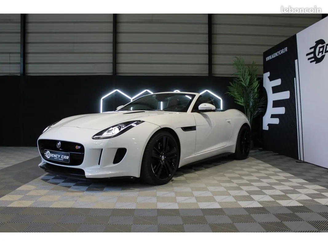 Jaguar F-Type 2014 photo 2