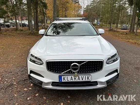 Volvo V90 Cross Country 2020 photo 2