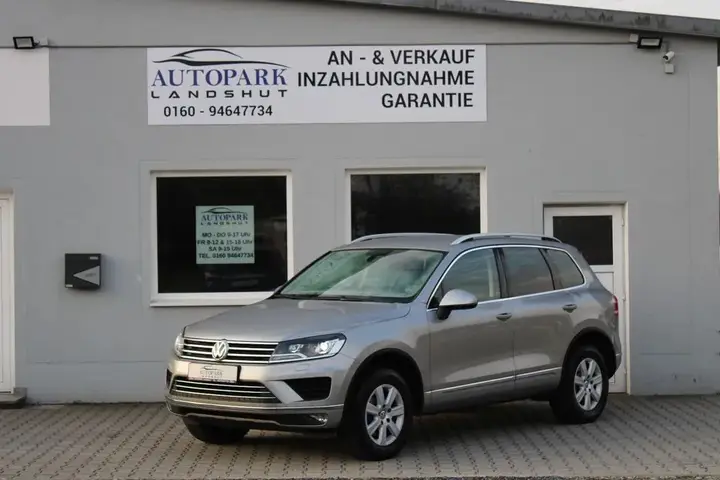 Volkswagen Touareg