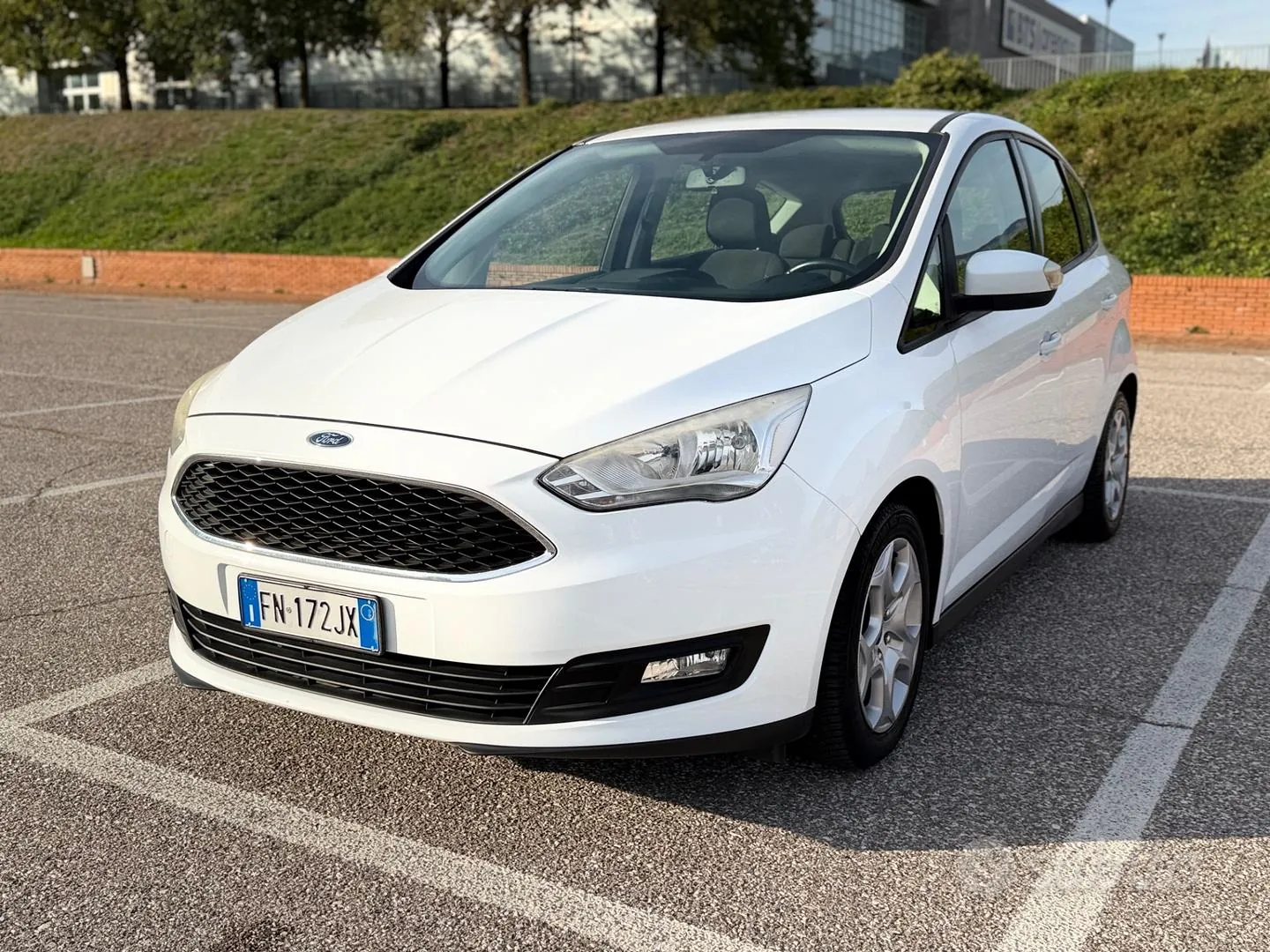 Ford C-Max 2018 photo 5