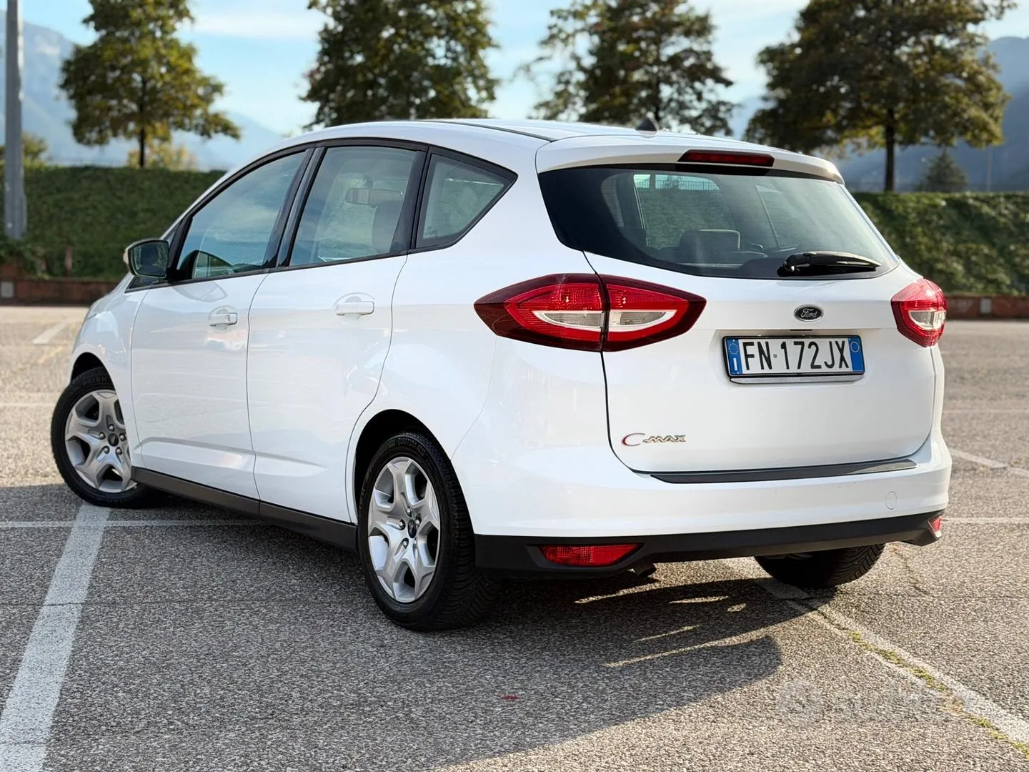 Ford C-Max 2018 photo 4