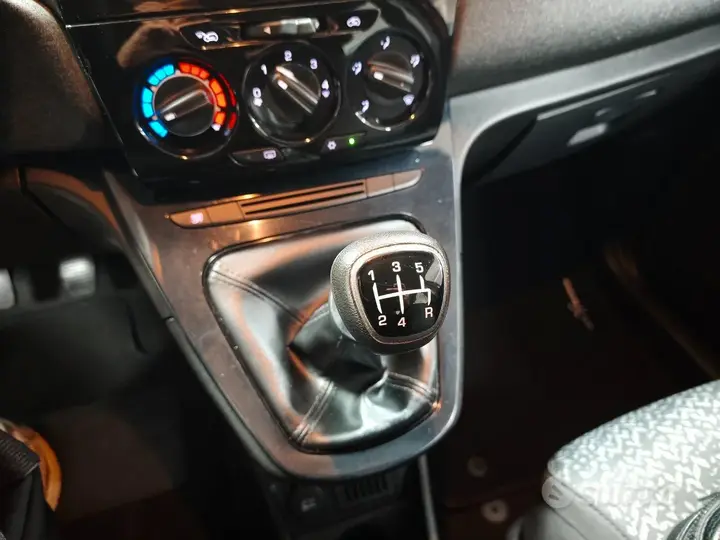 Lancia Ypsilon 2018 photo 4