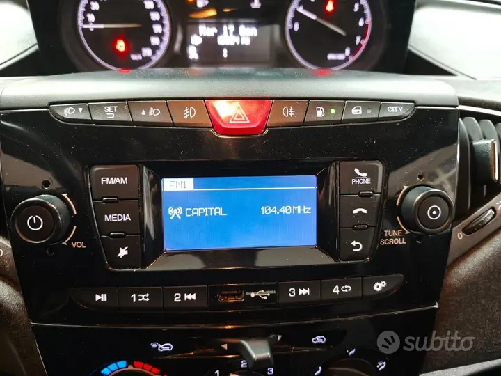 Lancia Ypsilon 2018 photo 3