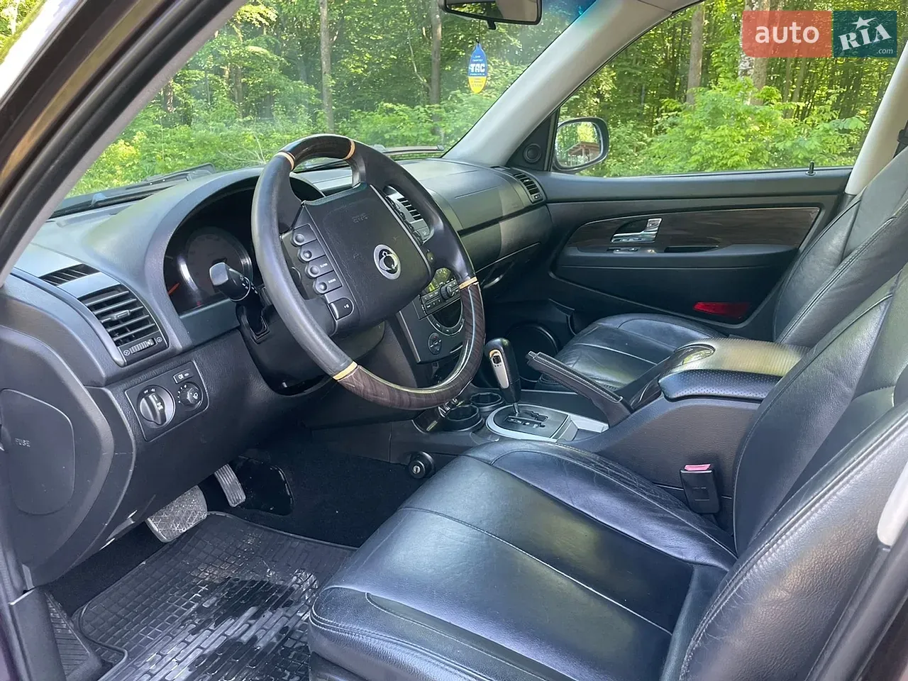 KG Mobility Rexton