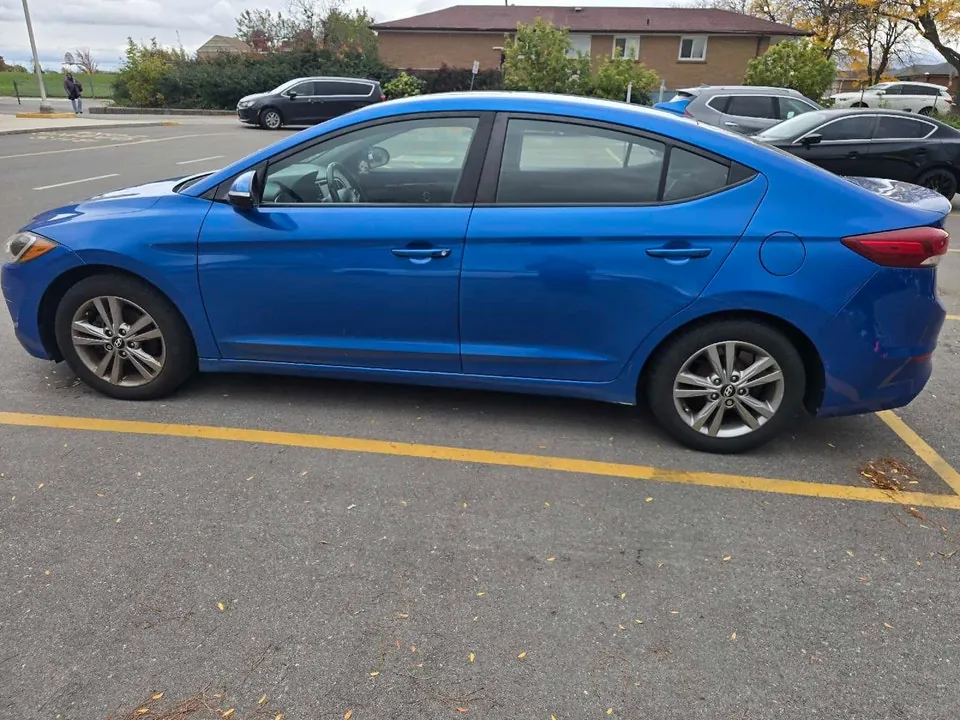 Hyundai Elantra 2018 photo 2