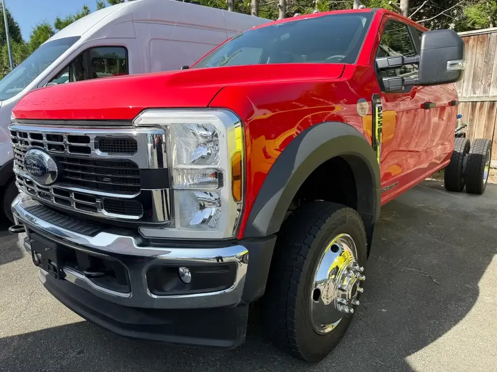 Ford F-550 Super Duty