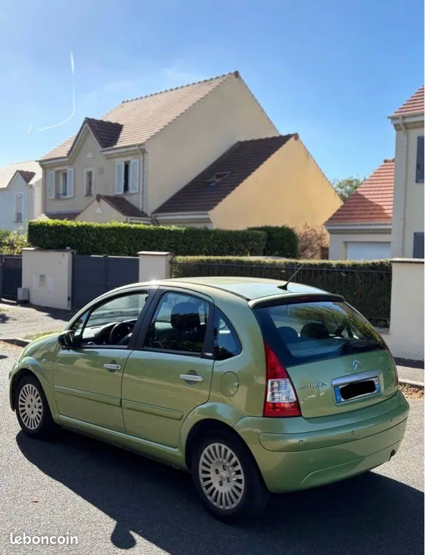 Citroen C3 2006 photo 2