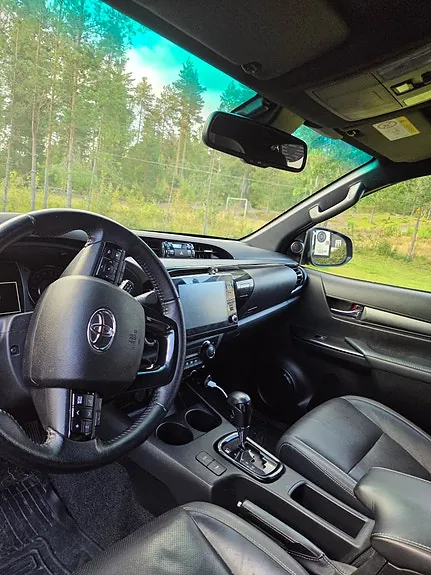 Toyota Hilux 2022 photo 5