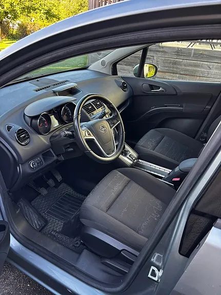 Opel Meriva 2010 photo 5