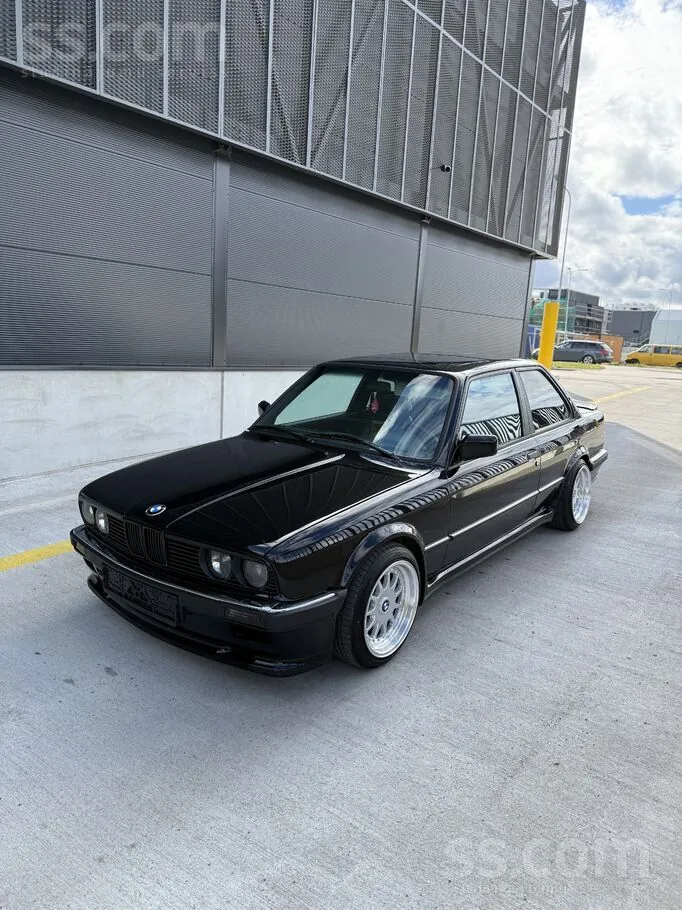 BMW 316 1986 photo 5