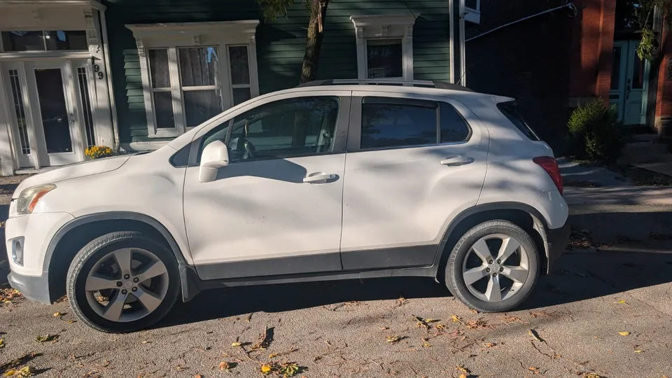 Chevrolet Trax 2014 photo 2