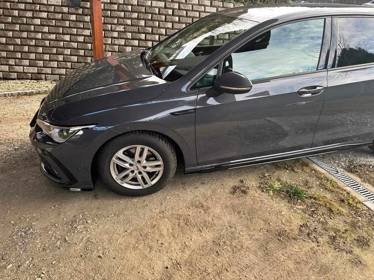 Volkswagen Golf 2021 photo 2