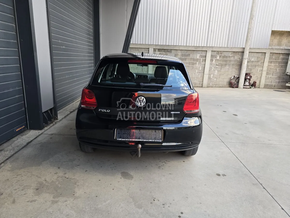 Volkswagen Polo 2011 photo 4