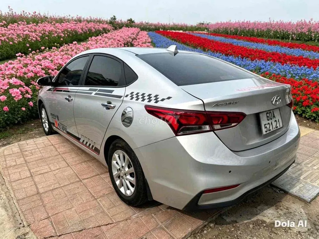 Hyundai Accent 2018 photo 3