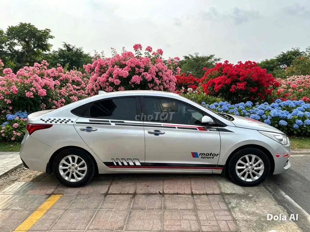 Hyundai Accent 2018 photo 5