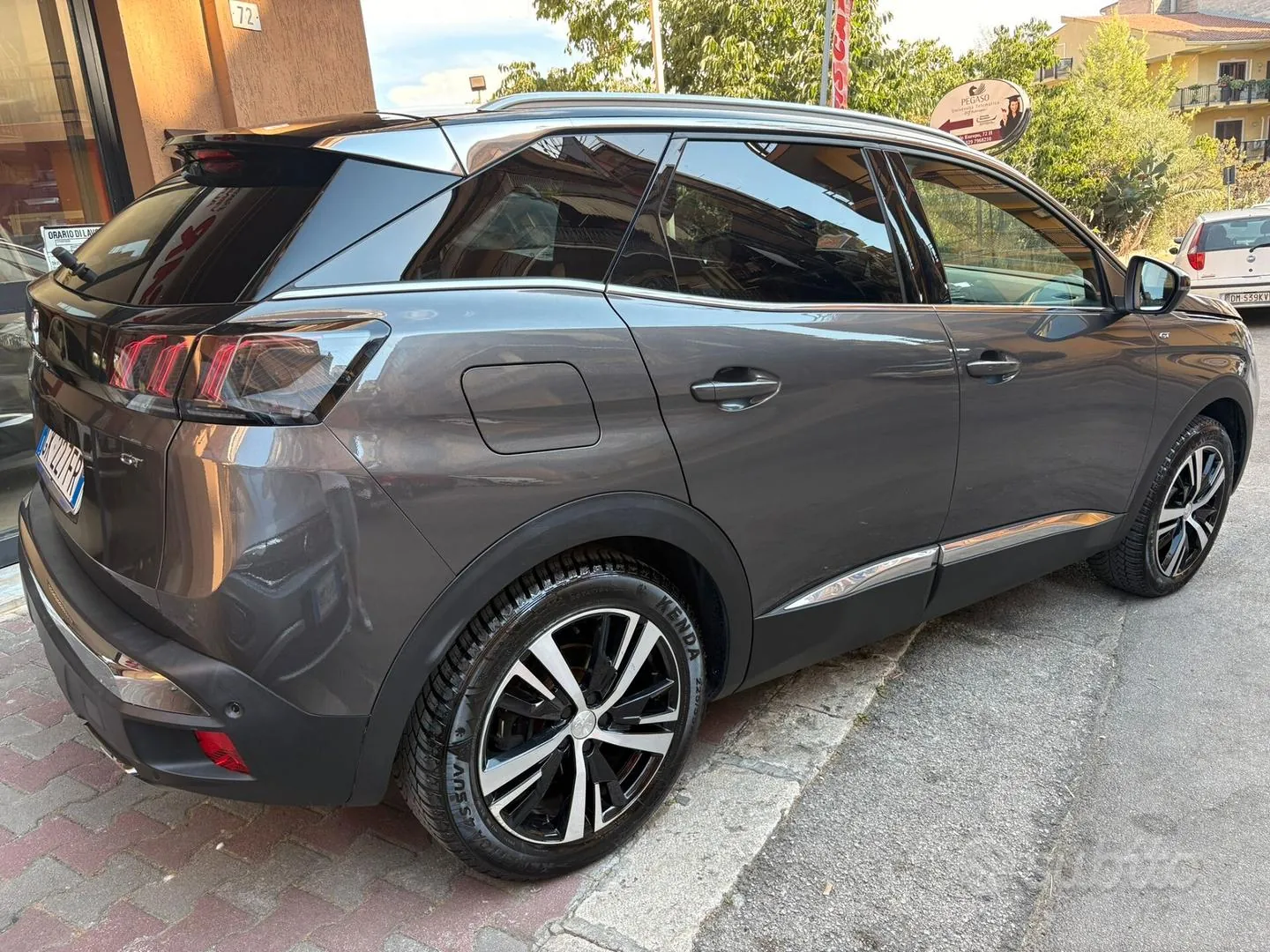 Peugeot 3008 2022 photo 3