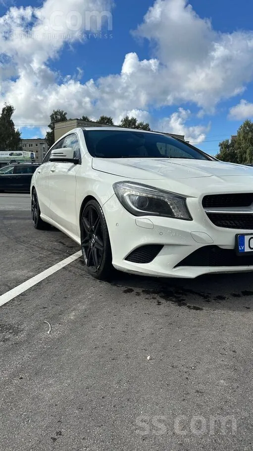 Mercedes-Benz Cla 200 2016 photo 2
