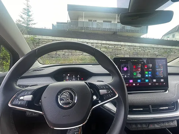 Skoda Enyaq 2022 photo 4