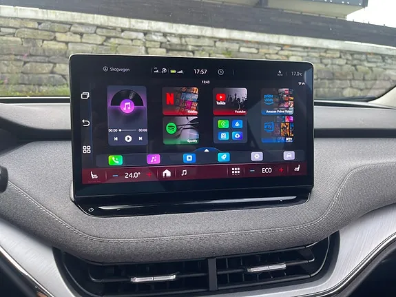 Skoda Enyaq 2022 photo 5