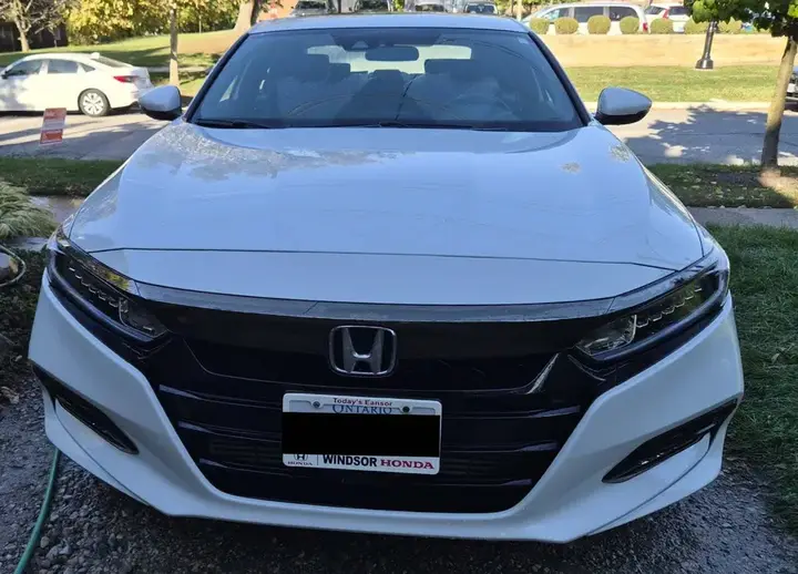 Honda Accord 2020 photo 2