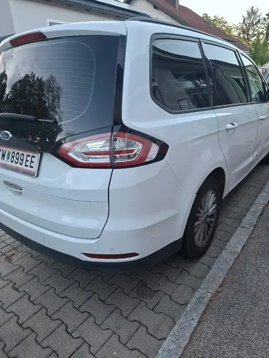 Ford Galaxy 2019 photo 2