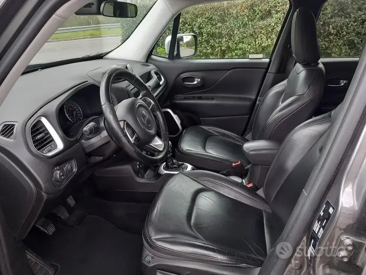 Jeep Renegade 2016 photo 4