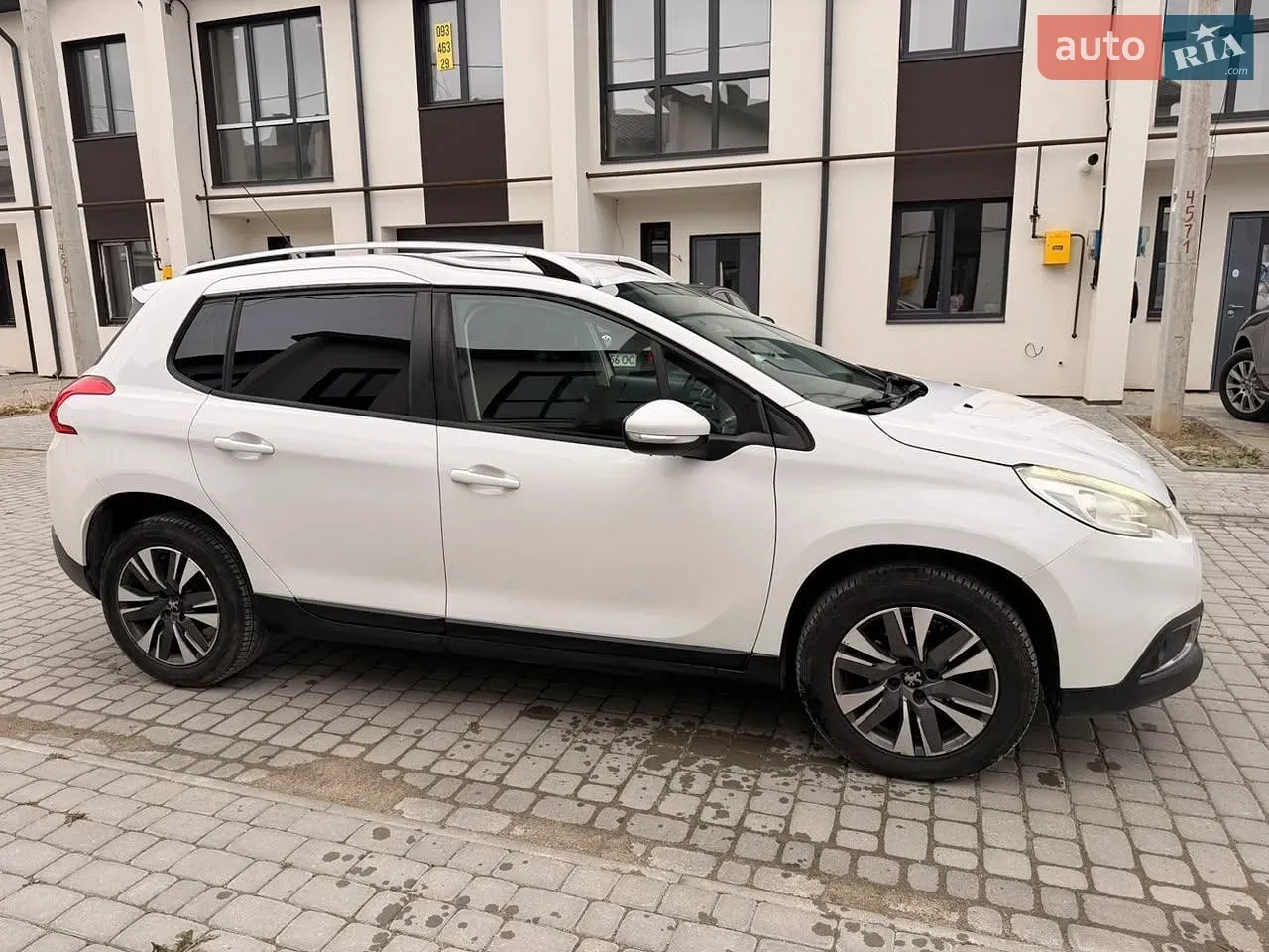 Peugeot 2008 2013 photo 4