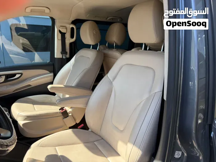 Mercedes-Benz V-Class 2017 photo 4