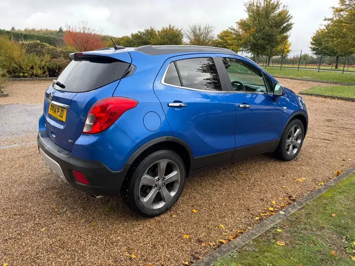 Vauxhall Mokka 2014 photo 2