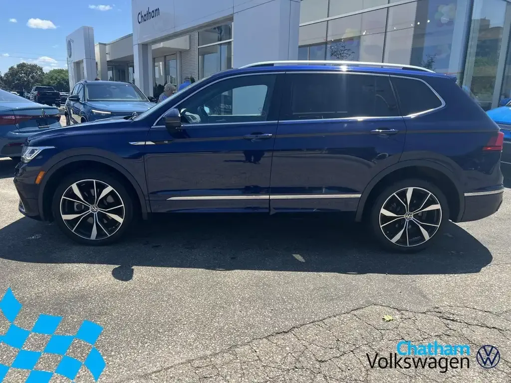 Volkswagen Tiguan 2024 photo 2