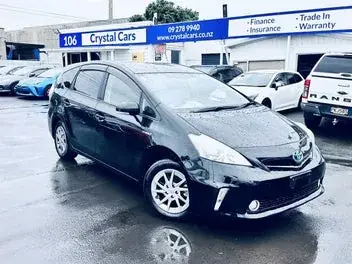 Toyota Prius 2013 photo 2