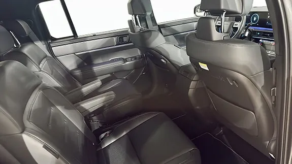 Hyundai Santa Fe 2027 photo 5